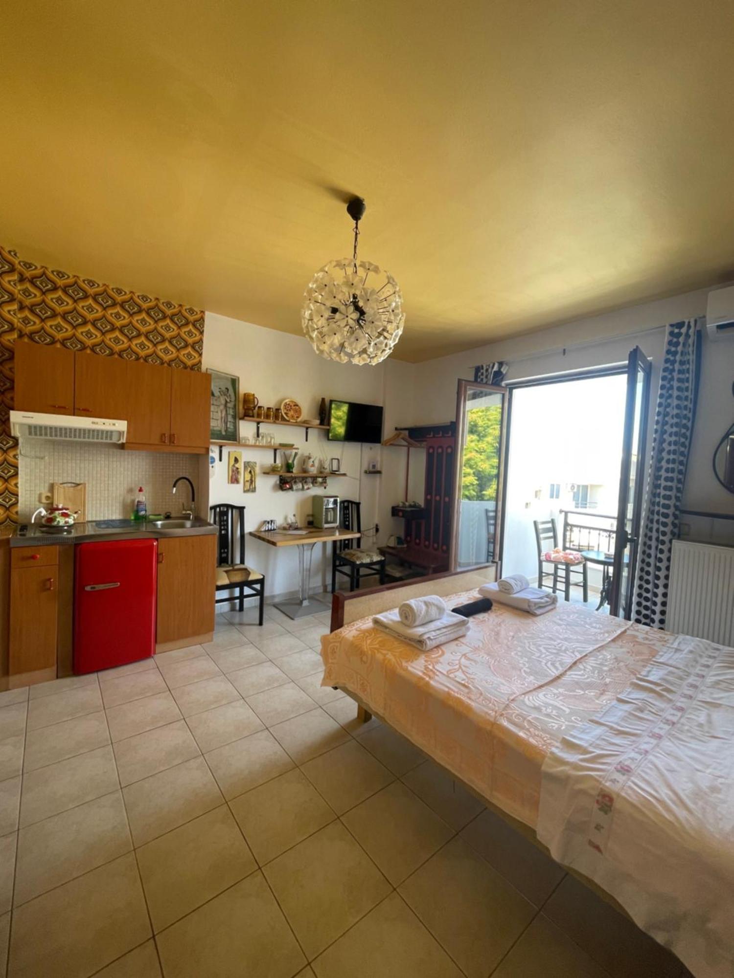 Reina Apartment Heraklion (Crete)